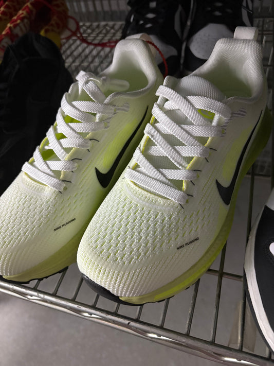 Nike zoomx Vomero